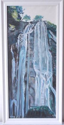 Cascata d'acqua velata